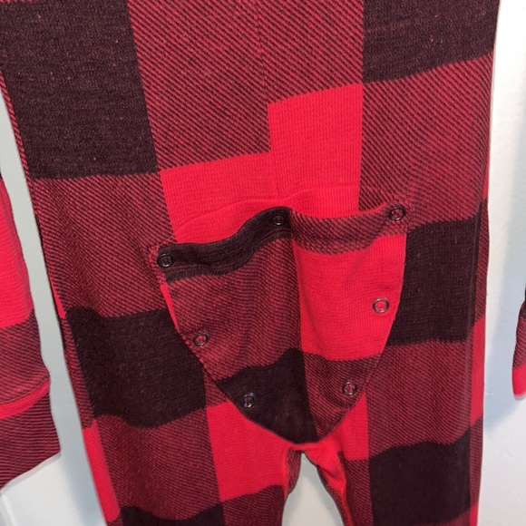 Pink Victoria Secret red and full body sleeper - Picture 9 of 9